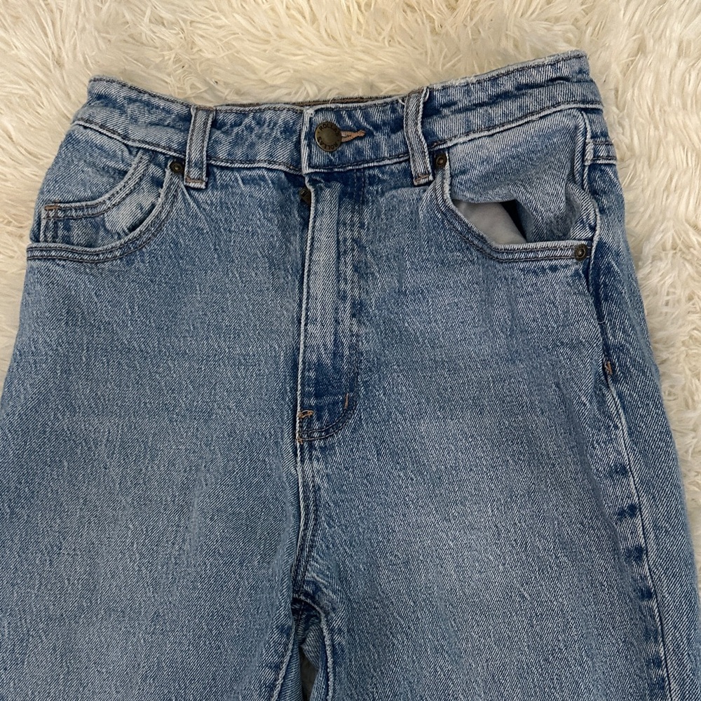 Rolla’s Classic Blue Denim Jeans